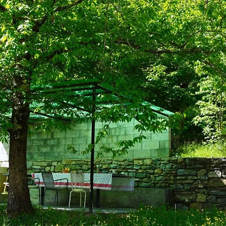 Дом отдыха Casa Castagno E Ruscello - Nature Retreat In Liguria *
