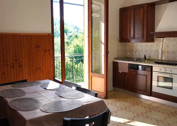 Casa Castagno E Ruscello - Nature Retreat In Liguria بيت للعطل